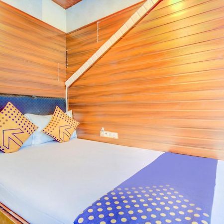 Oyo 70661 Hotel Al Makkah Managed By Hotel Paris Mumbai Exteriör bild